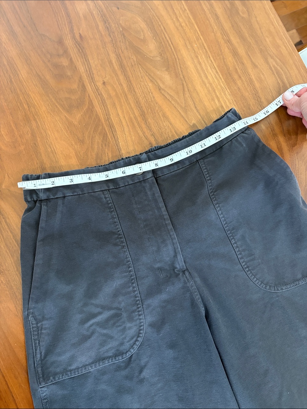Lululemon Light Utilitech Cargo Pocket High Rise Crop Dark Gray Size 29 - Picture 8 of 11
